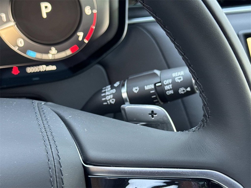 New 2025 Land Rover Range Rover Sport SE image 28