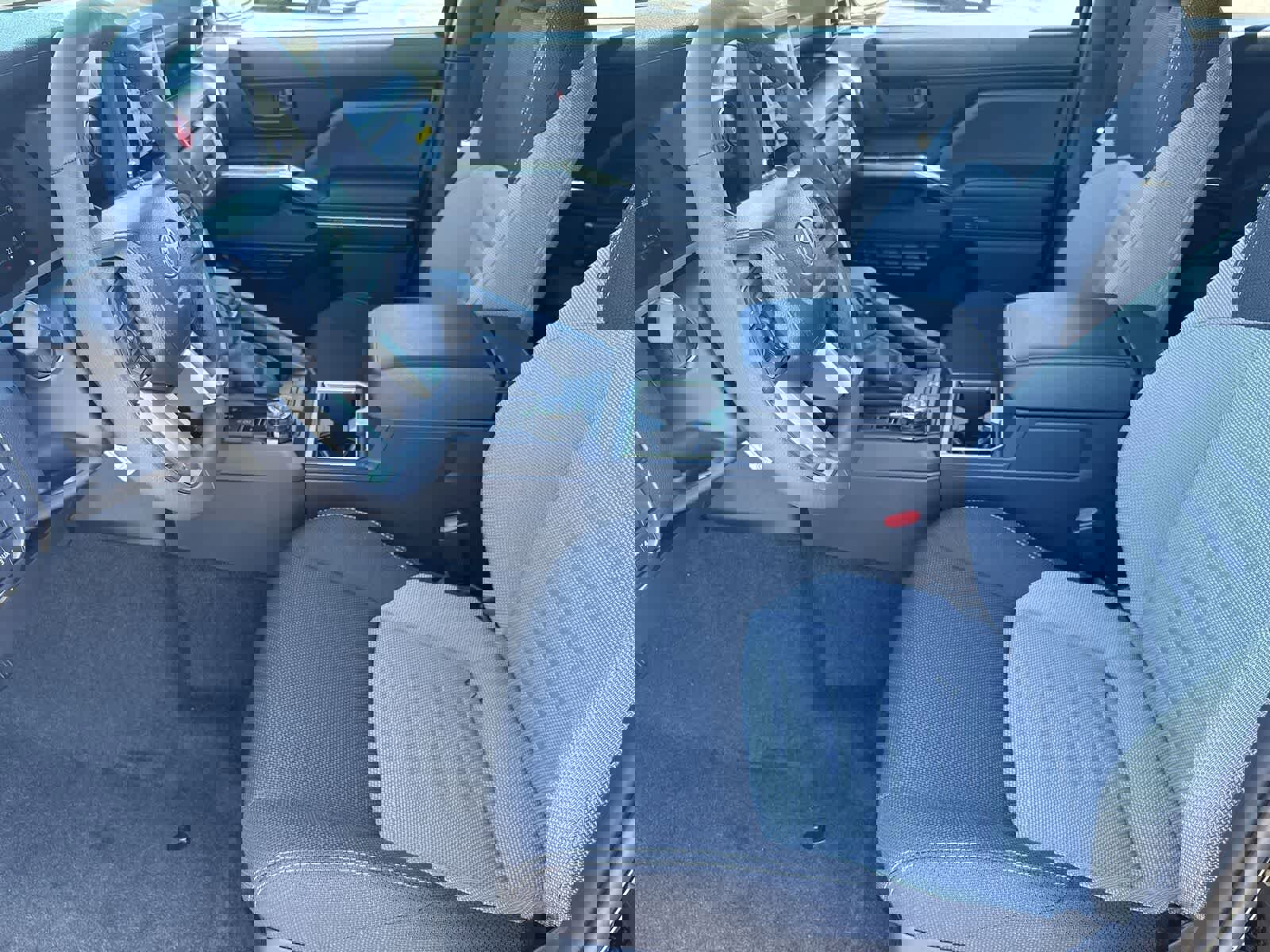 New 2025 Toyota 4Runner TRD Off-Road AWD/4WD image 17