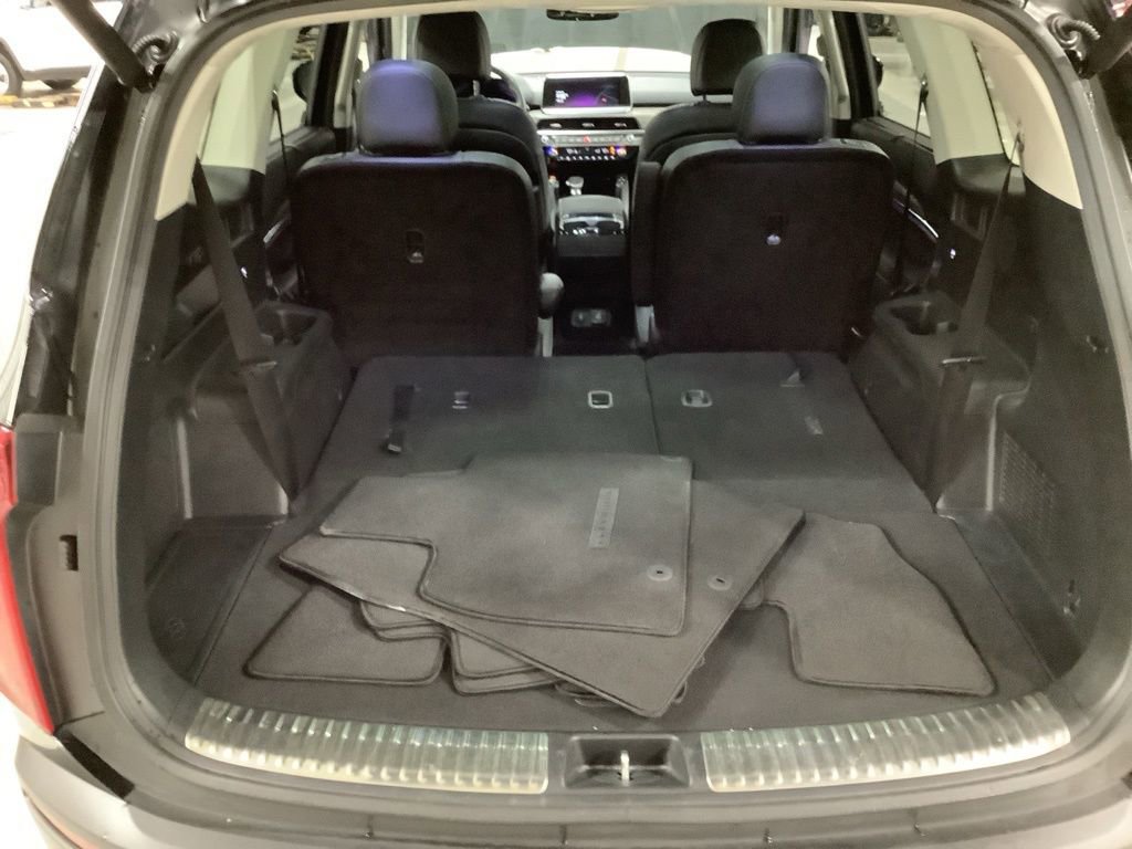 Used 2022 Kia Telluride SX w/ SX Prestige Package image 16