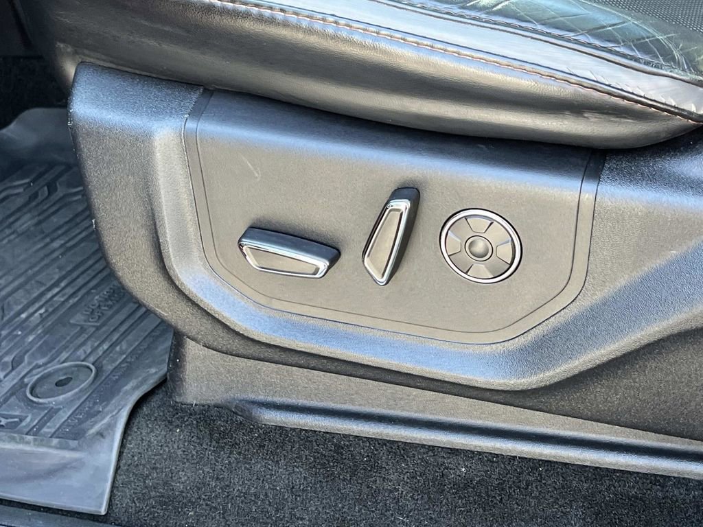 Used 2019 Ford F250 Platinum w/ Platinum Ultimate Package image 28