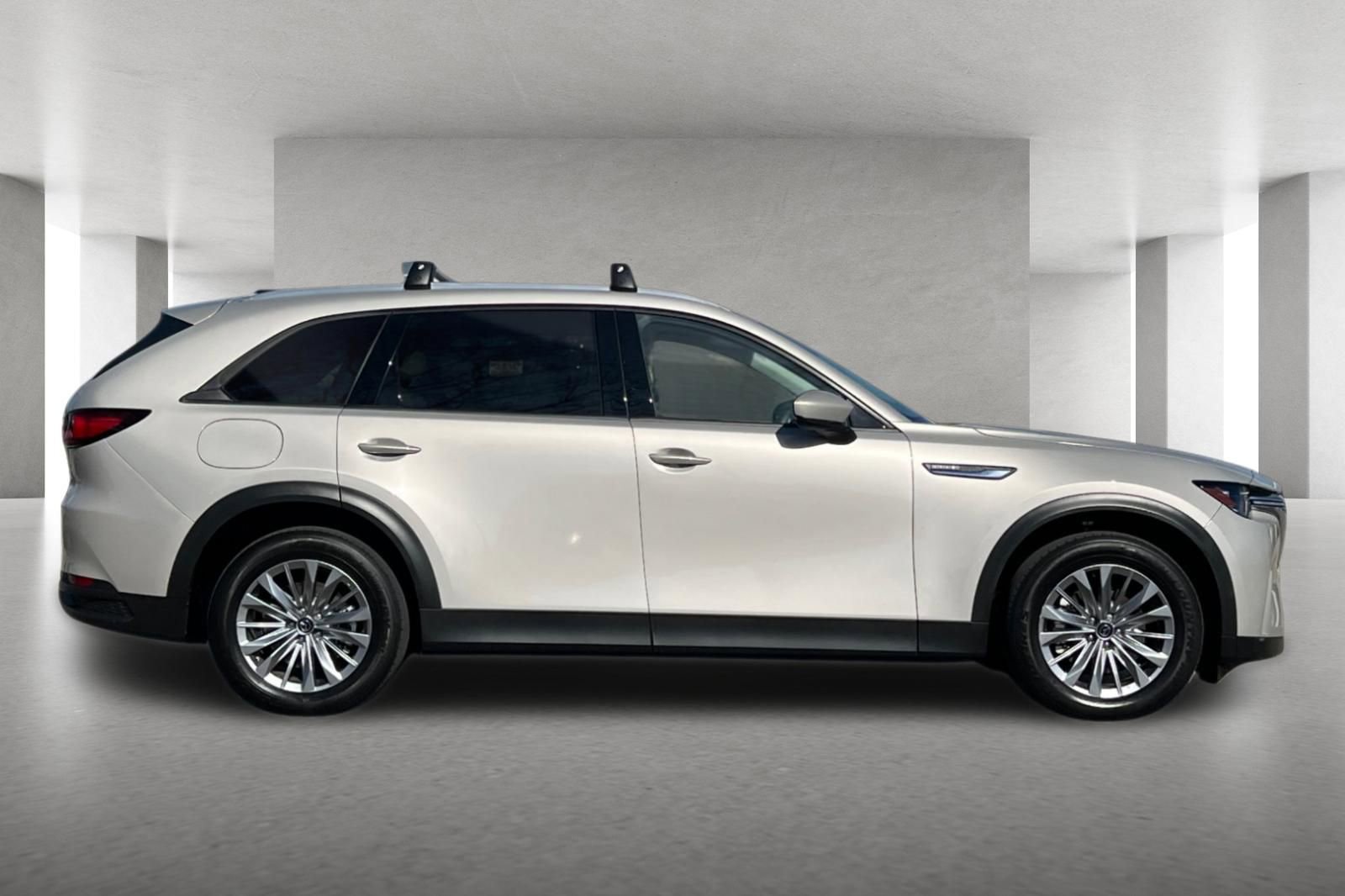 Certified 2024 MAZDA CX-90 Plug-In Hybrid w/ Preferred image 3