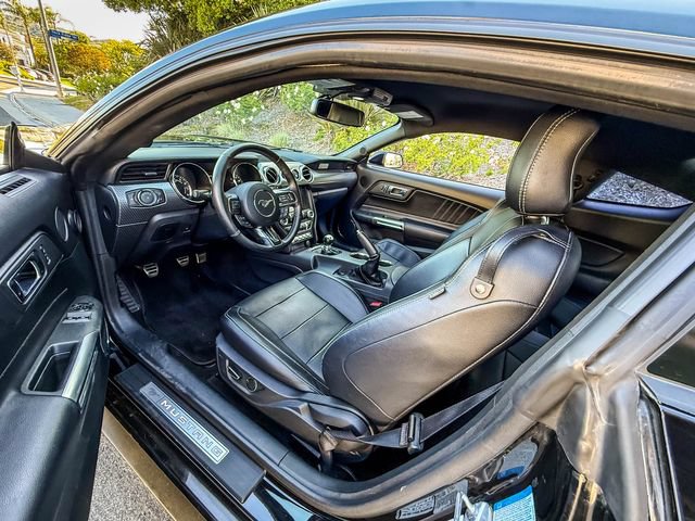 Used 2016 Ford Mustang GT Premium w/ GT Performance Package RWD image 5