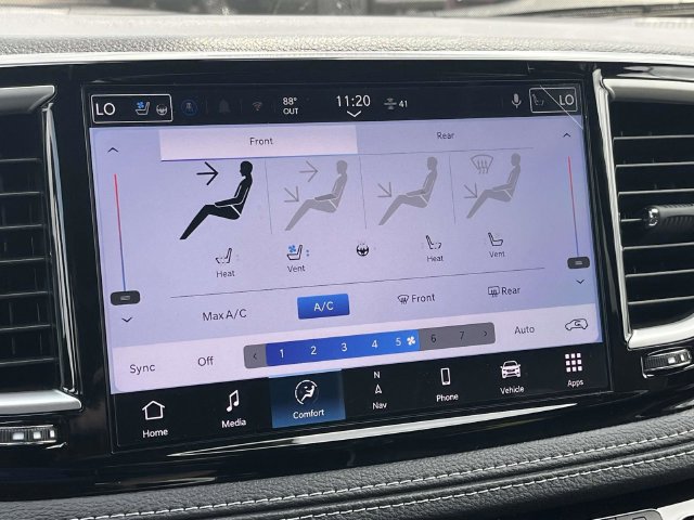 New 2027 Chrysler Pacifica Limited AWD/4WD image 26