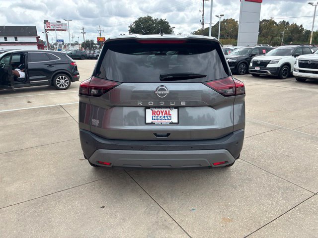 Used 2023 Nissan Rogue S FWD image 6