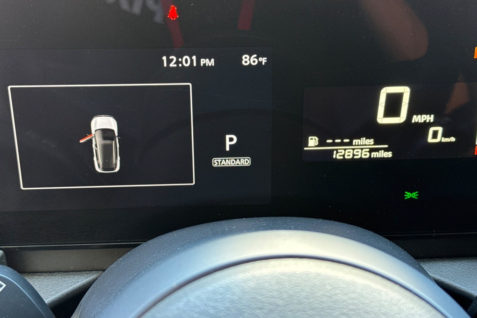 Used 2025 Nissan Kicks SV AWD/4WD image 21