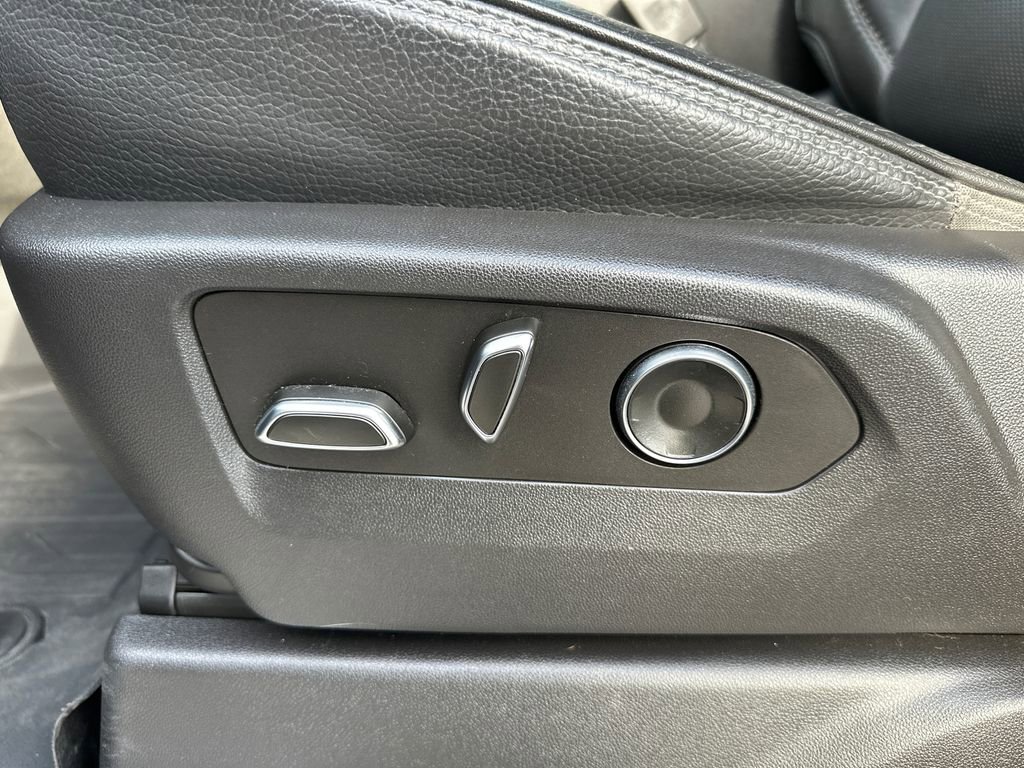 Used 2024 GMC Sierra 2500 Denali w/ Denali Reserve Package image 22