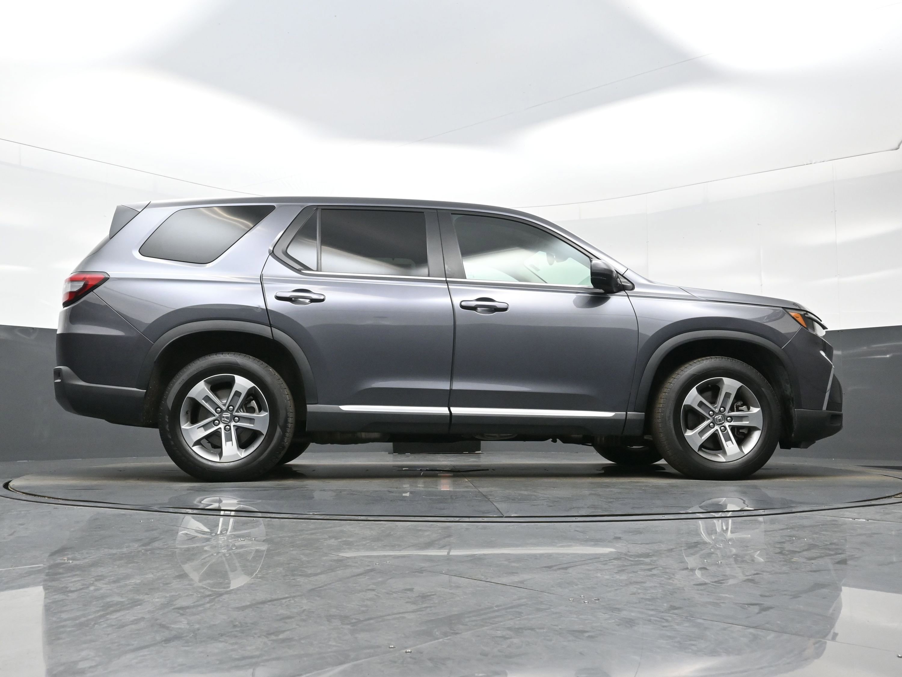 Used 2023 Honda Pilot EX-L image 33