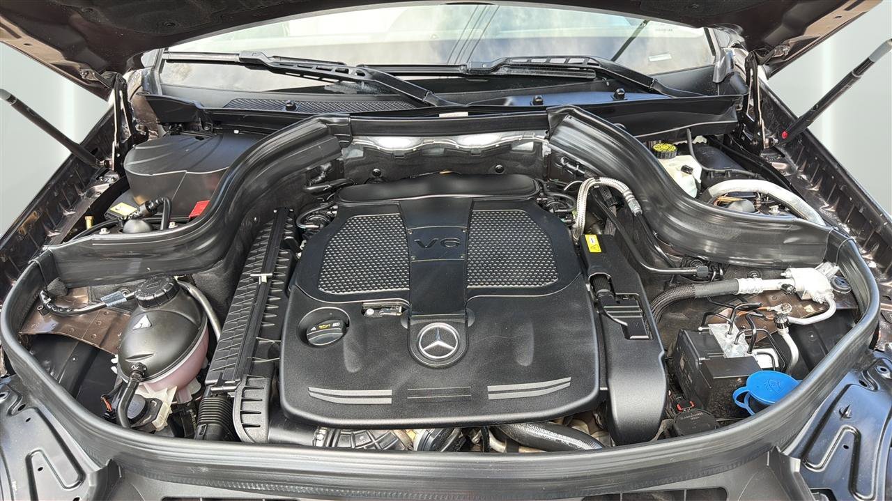 Used 2015 Mercedes-Benz GLK 350 4MATIC image 30