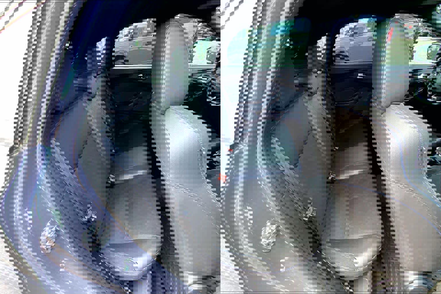 Used 2016 Ford Focus RS image 19