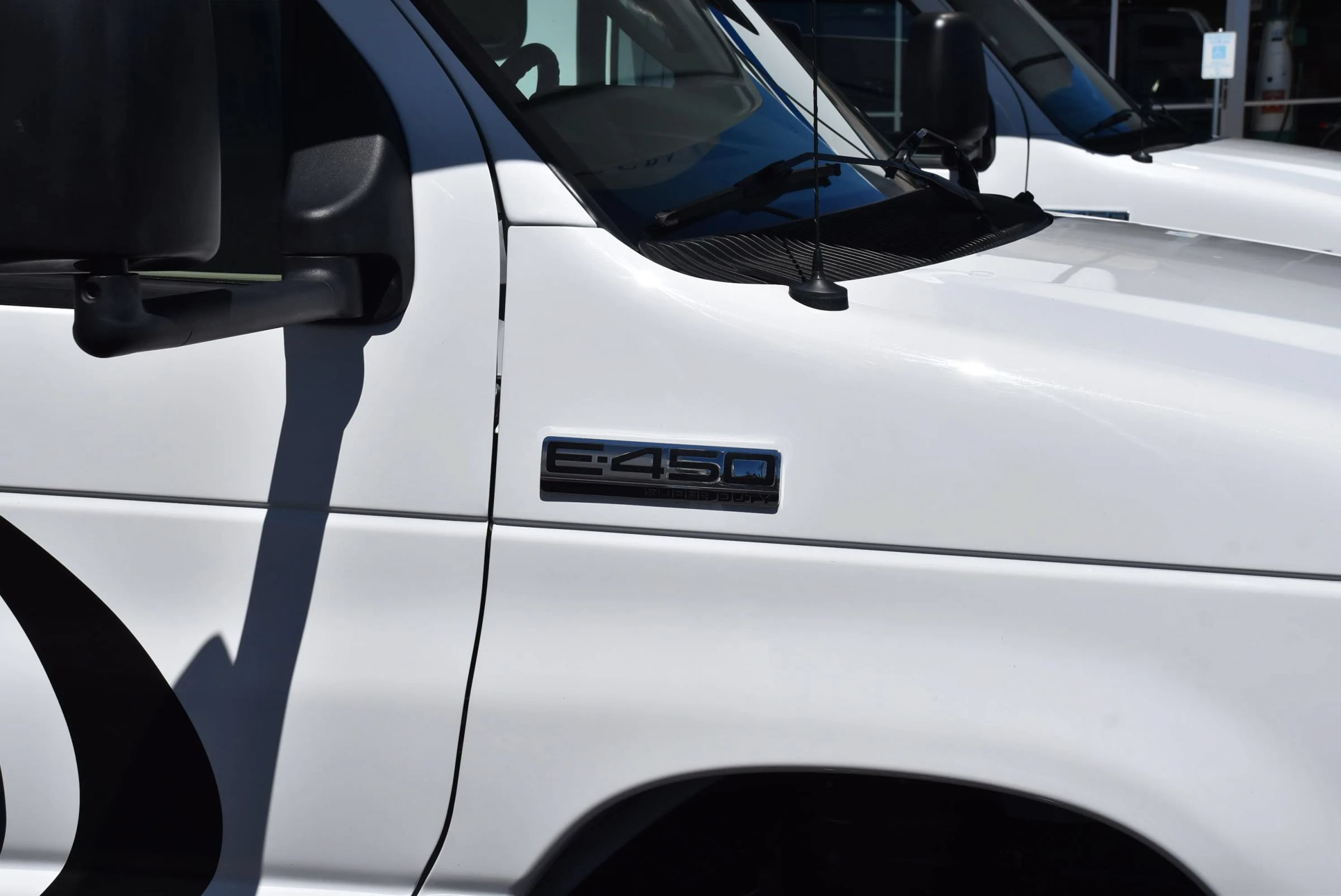 Used 2021 Ford E-450 and Econoline 450 Super Duty w/ Motorhome Prep Package RWD image 46