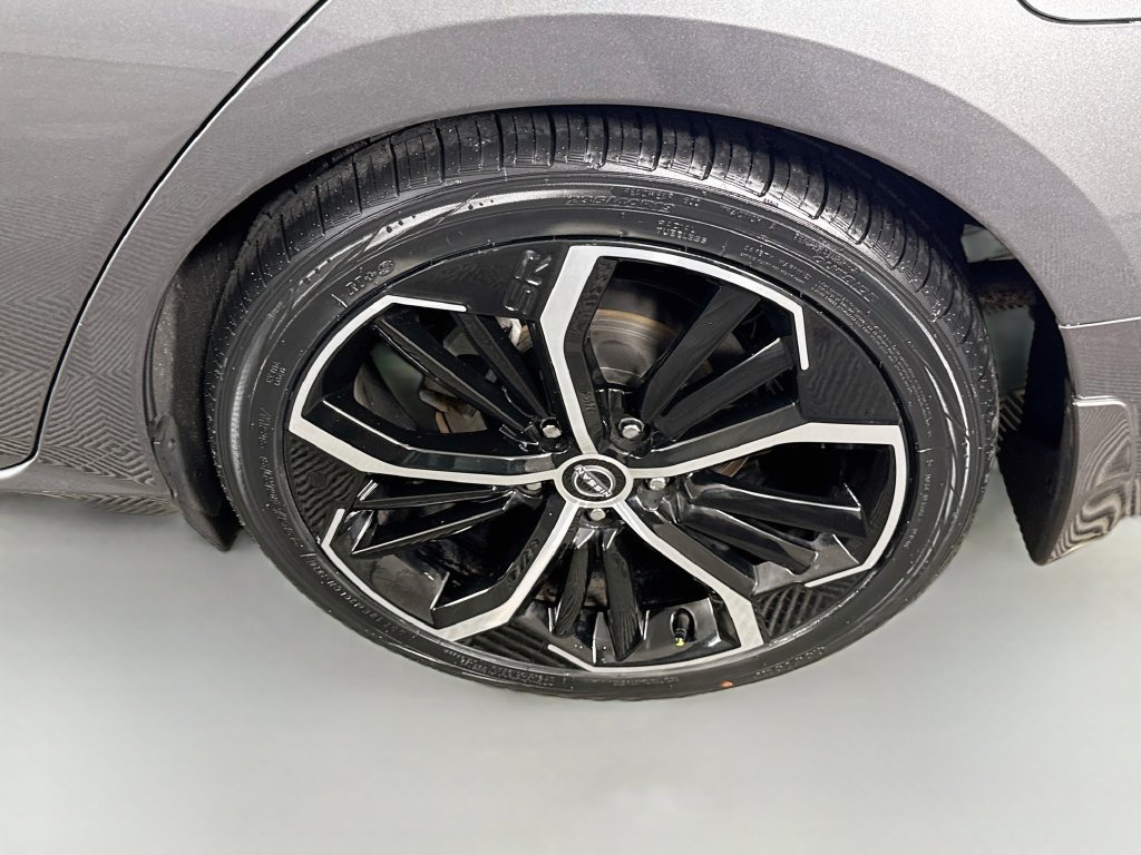 Certified 2025 Nissan Altima 2.5 SR w/ SR Premium Package FWD image 33