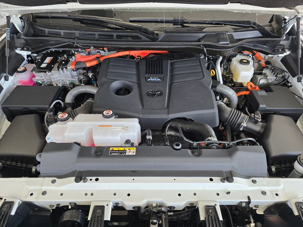 Certified 2026 Toyota Sequoia SR5 AWD/4WD image 9