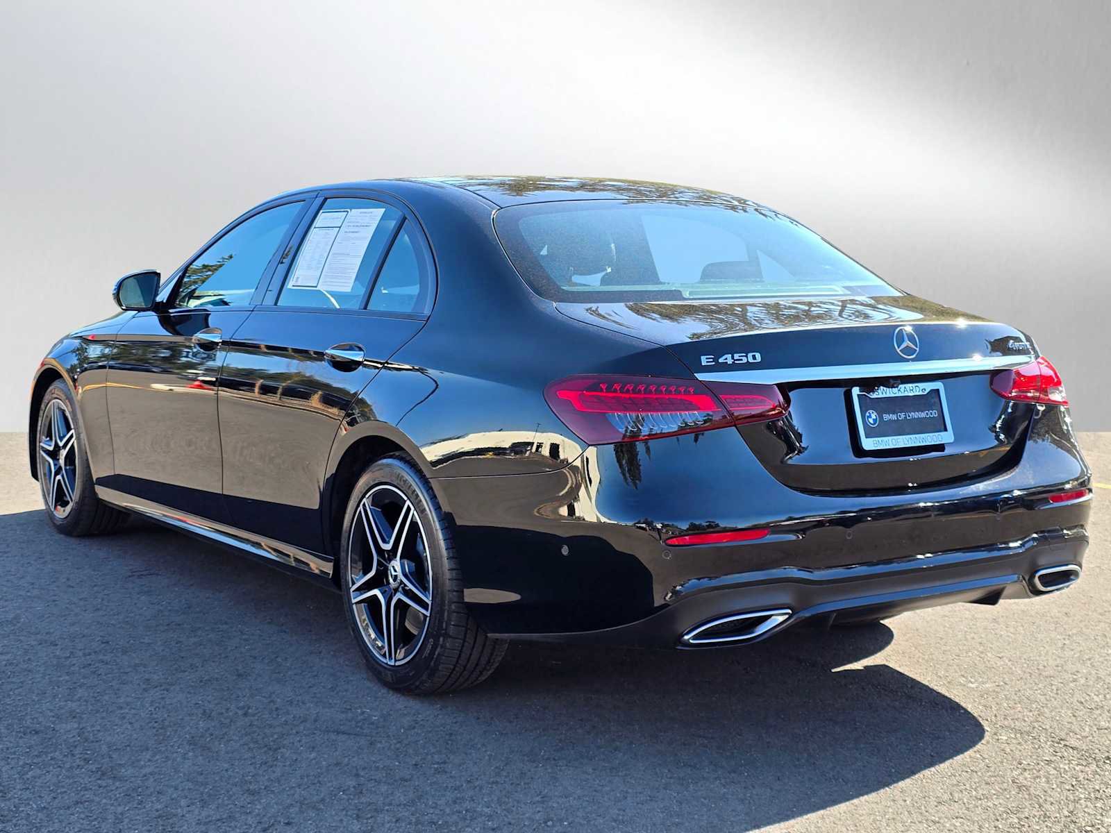 Used 2021 Mercedes-Benz E 450 4MATIC Sedan image 5