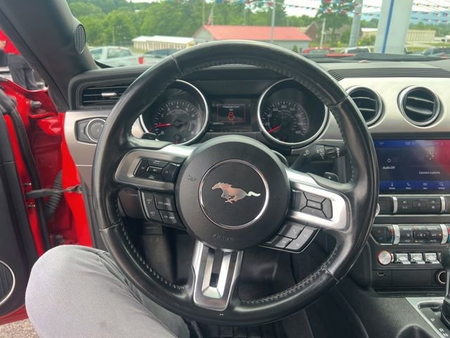 Used 2020 Ford Mustang Premium RWD image 5