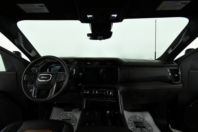 Used 2024 GMC Sierra 2500 AT4 w/ AT4 Premium Plus Package image 18