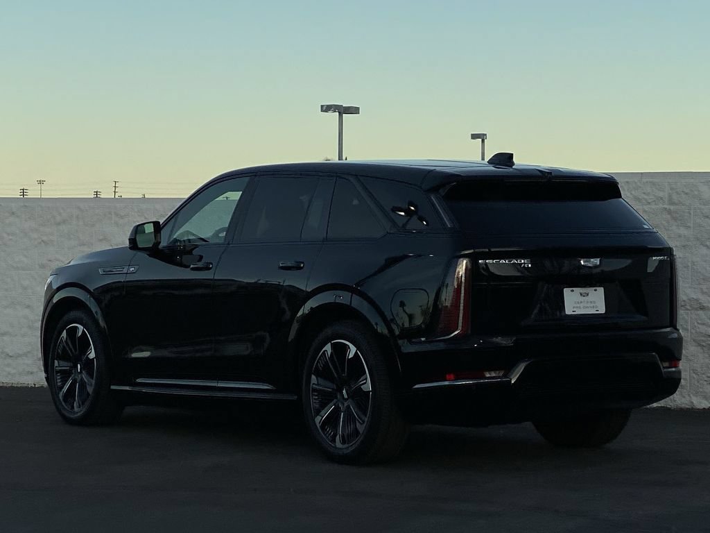 Used 2025 Cadillac Escalade IQ Sport 1 AWD/4WD image 15