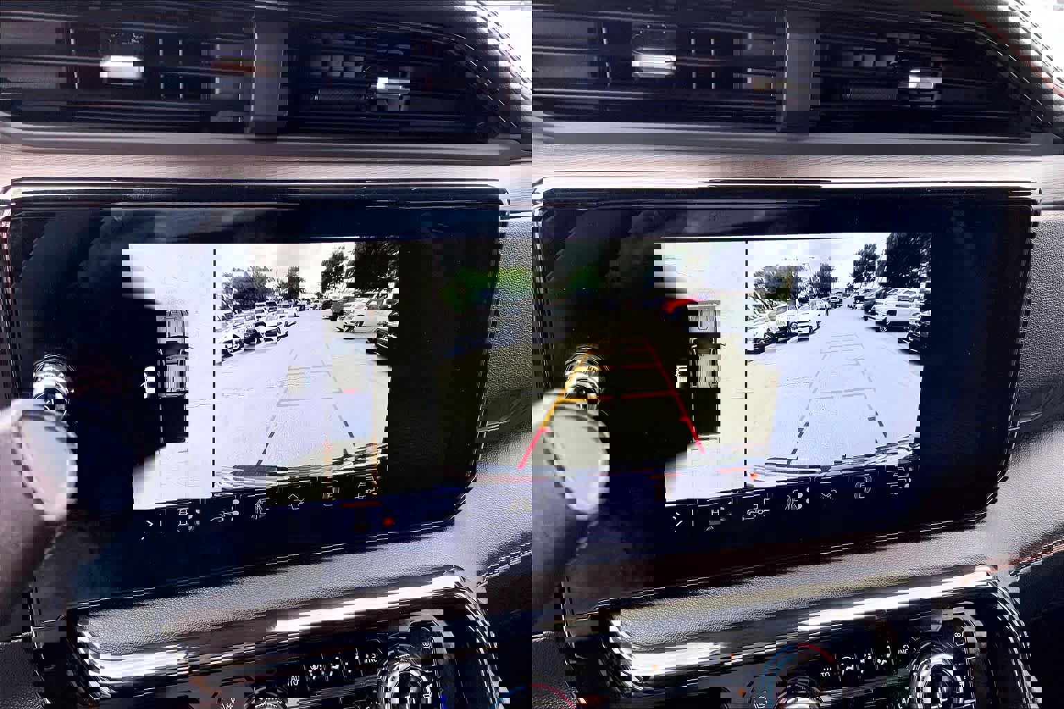 Used 2025 GMC Sierra 2500 AT4 w/ AT4 Premium Plus Package image 47