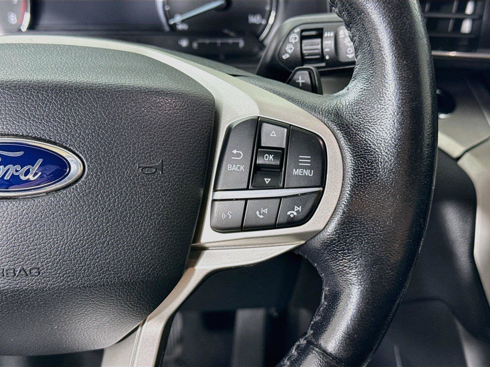 Used 2021 Ford Explorer XLT w/ Equipment Group 202A AWD/4WD image 19
