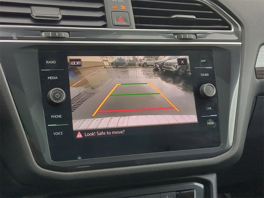 Used 2024 Volkswagen Tiguan Wolfsburg Edition image 18