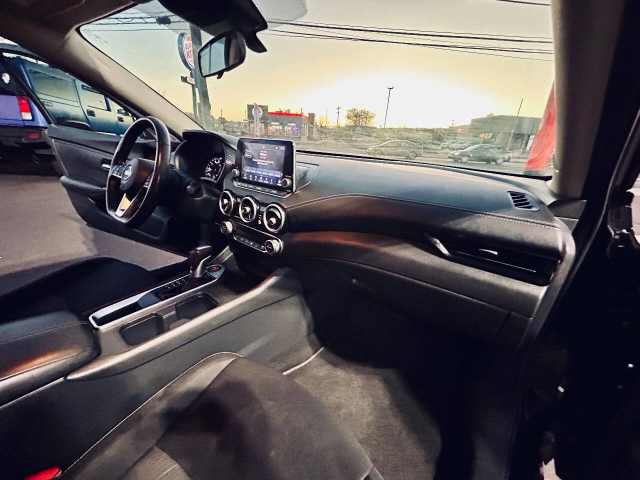 Used 2021 Nissan Sentra SV image 31