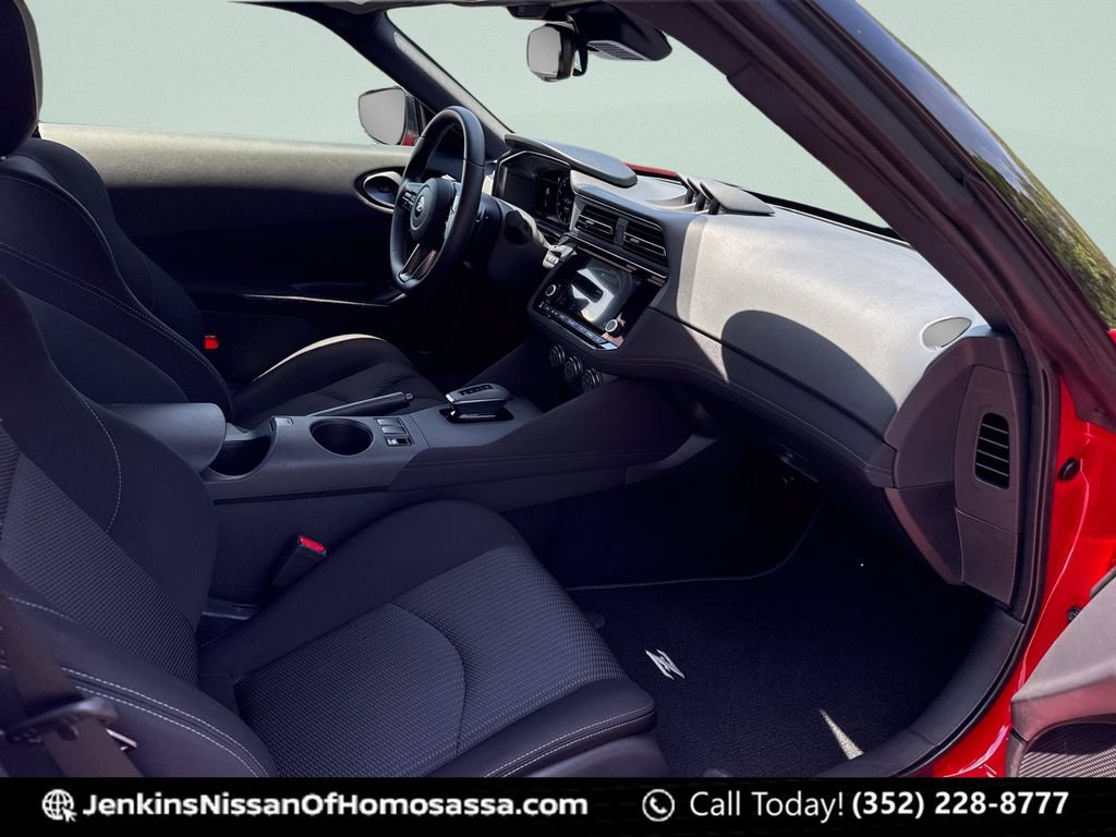 Certified 2025 Nissan Z Sport w/ Floor Mat Package RWD image 22
