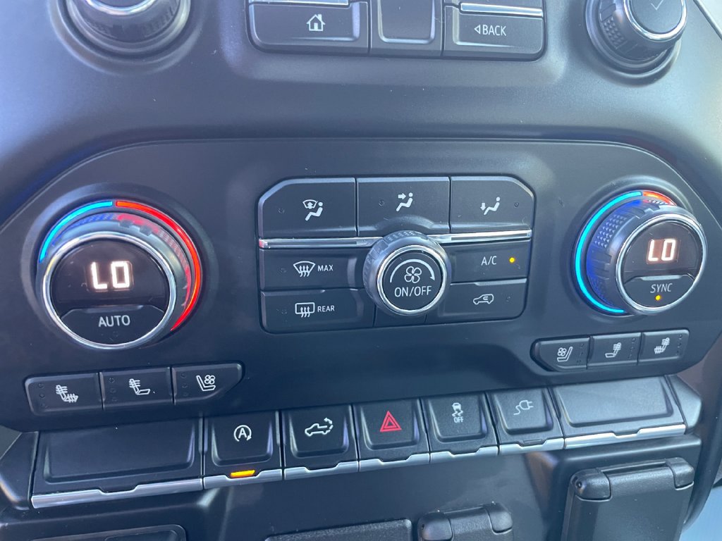Certified 2019 Chevrolet Silverado 1500 LTZ w/ LTZ Convenience Package AWD/4WD image 28