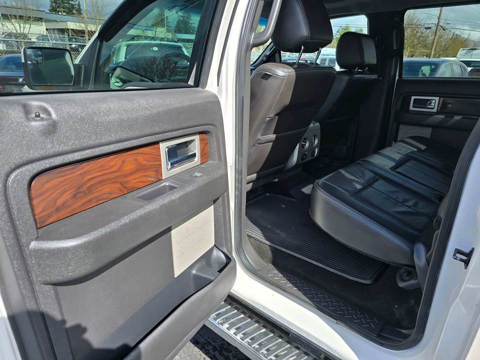Used 2012 Ford F150 Lariat w/ Max Trailer Tow Pkg AWD/4WD image 17