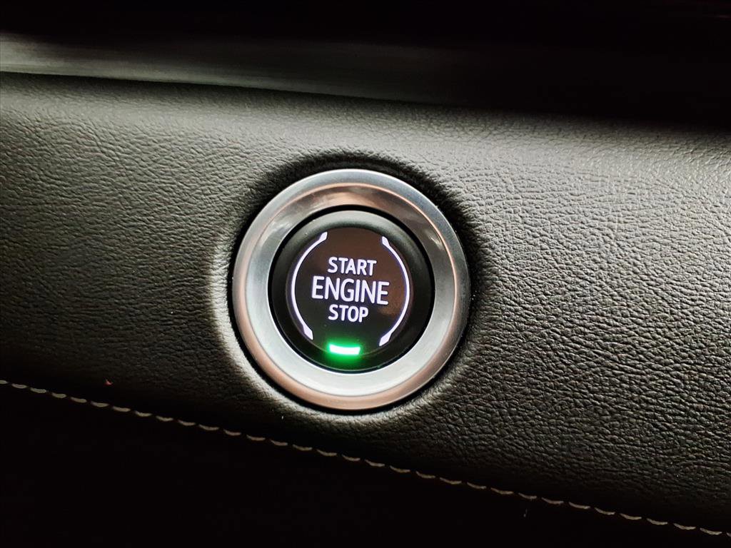 Used 2022 Cadillac Escalade ESV Sport w/ Touring Package image 23