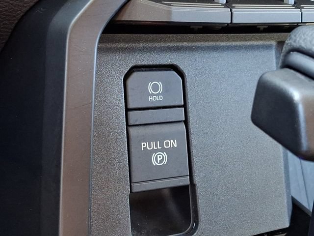 Used 2023 Toyota Tundra SR5 w/ SR5 Convenience Package AWD/4WD image 23