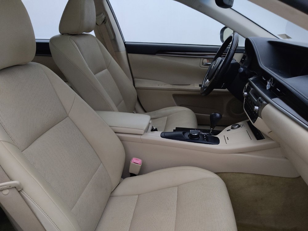 Used 2015 Lexus ES 350 w/ Premium Package image 21