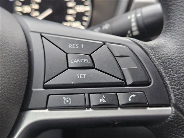 Used 2024 Nissan Altima 2.5 SV image 14