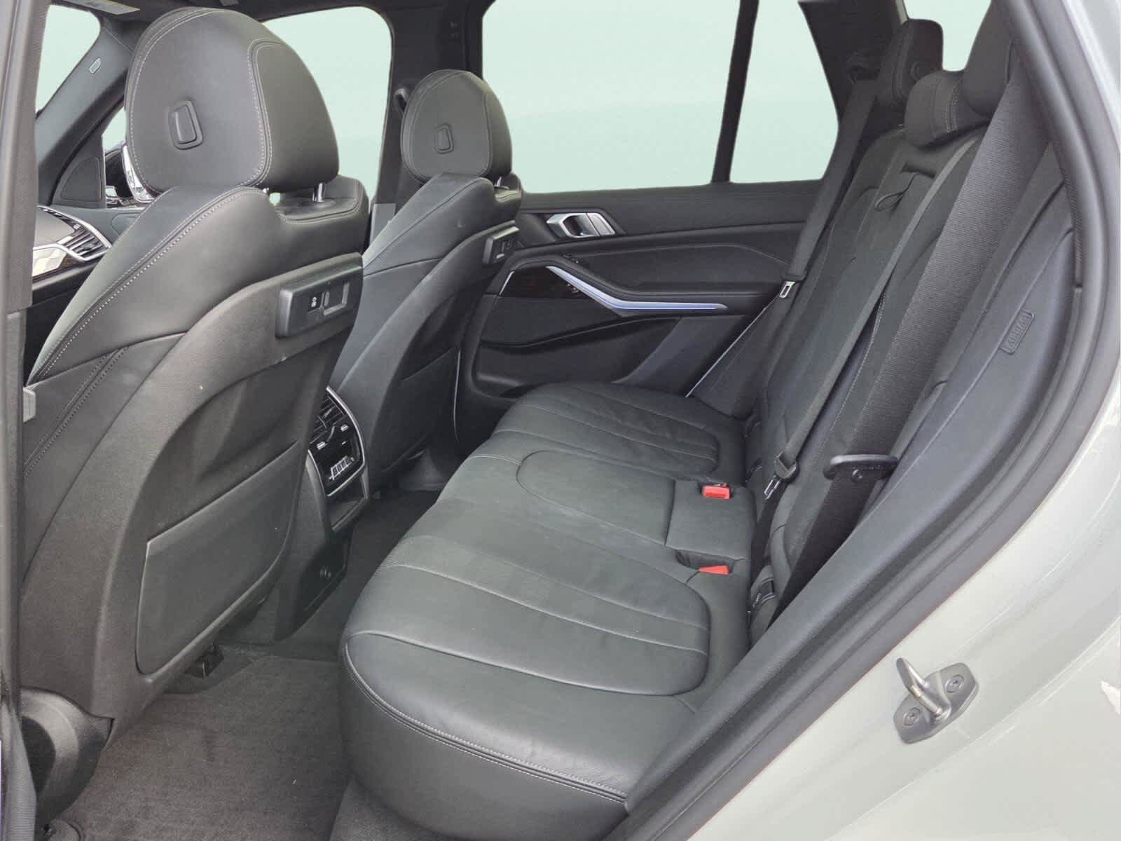 Used 2020 BMW X5 sDrive40i w/ Premium Package RWD image 12
