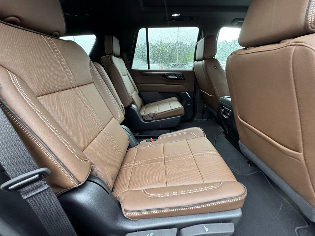 New 2026 Chevrolet Tahoe High Country RWD image 25