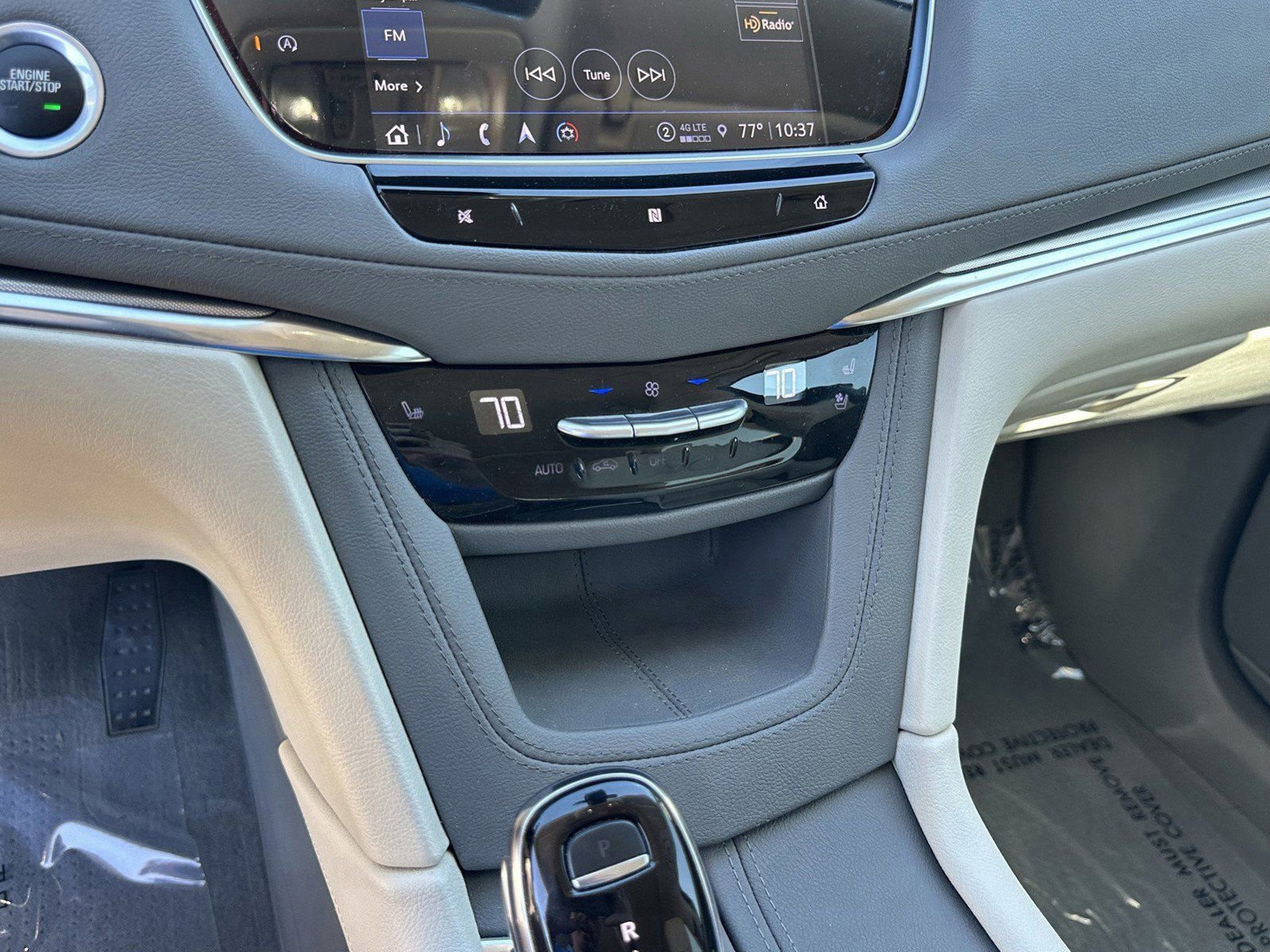 Used 2021 Cadillac XT5 Premium Luxury image 32