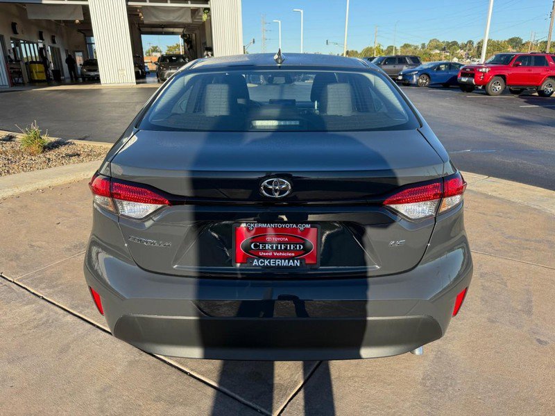 Certified 2025 Toyota Corolla LE image 9