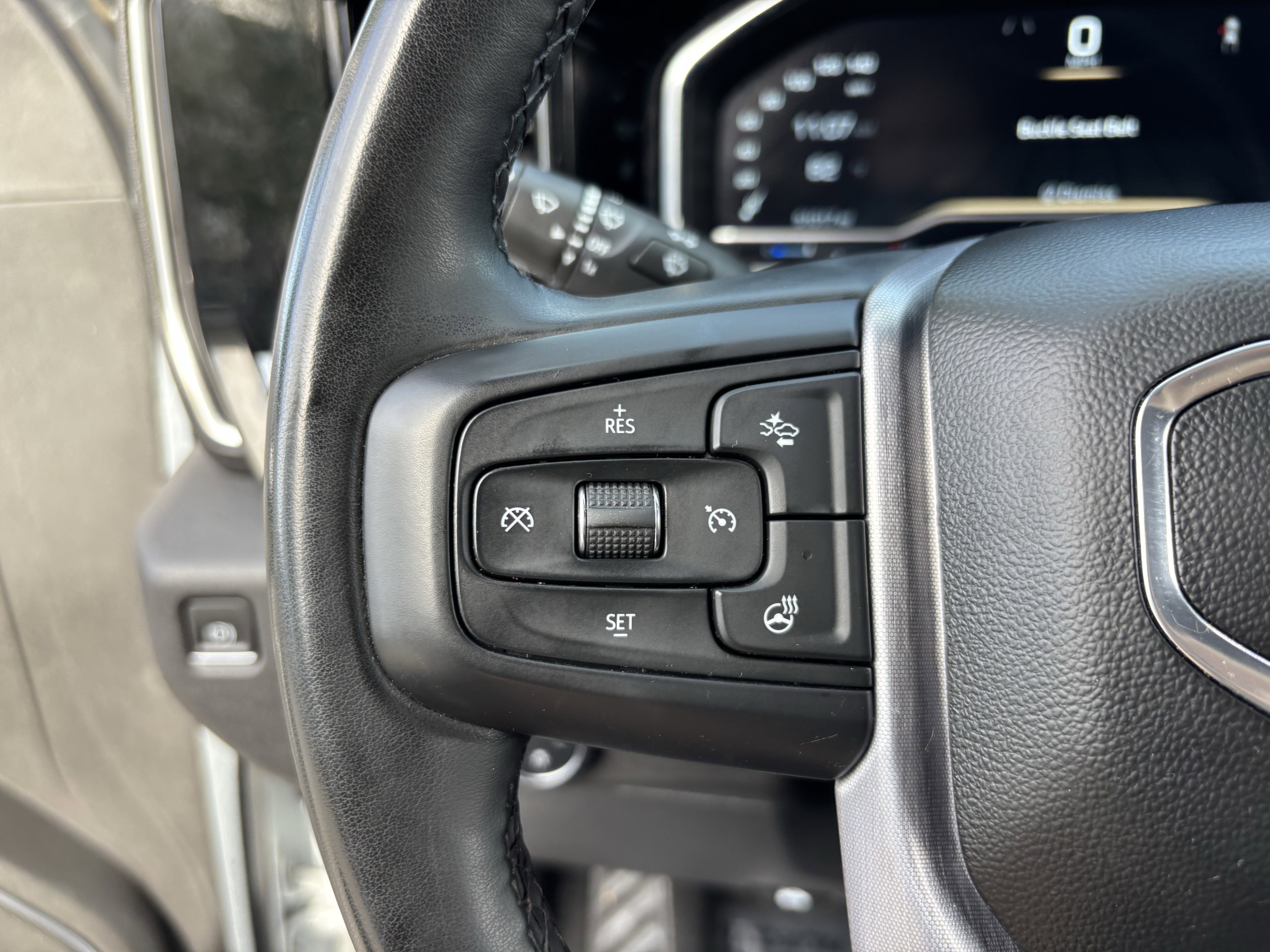 Used 2023 GMC Sierra 1500 SLE image 26