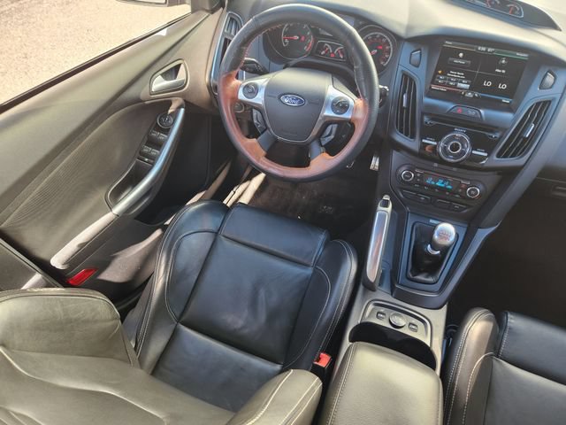 Used 2013 Ford Focus ST FWD image 11