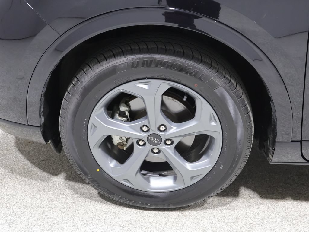 Used 2024 Ford Escape ST-Line AWD/4WD image 8