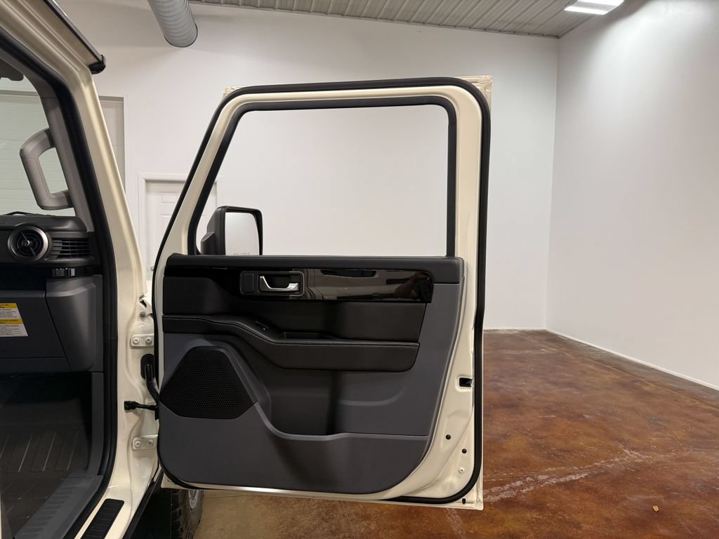 Used 2024 INEOS Grenadier Station Wagon AWD/4WD image 62