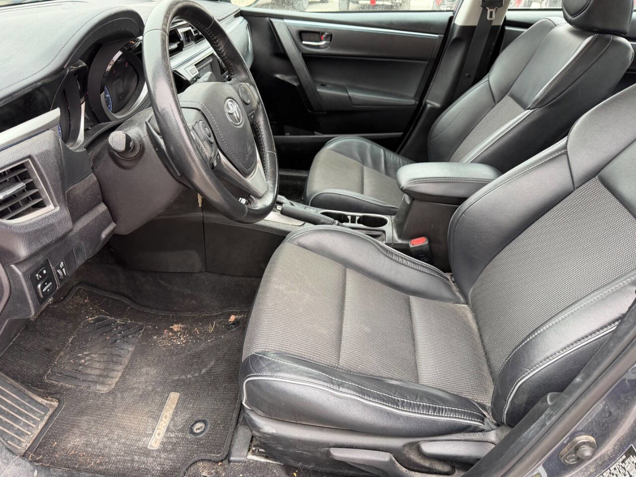 Used 2016 Toyota Corolla S image 14