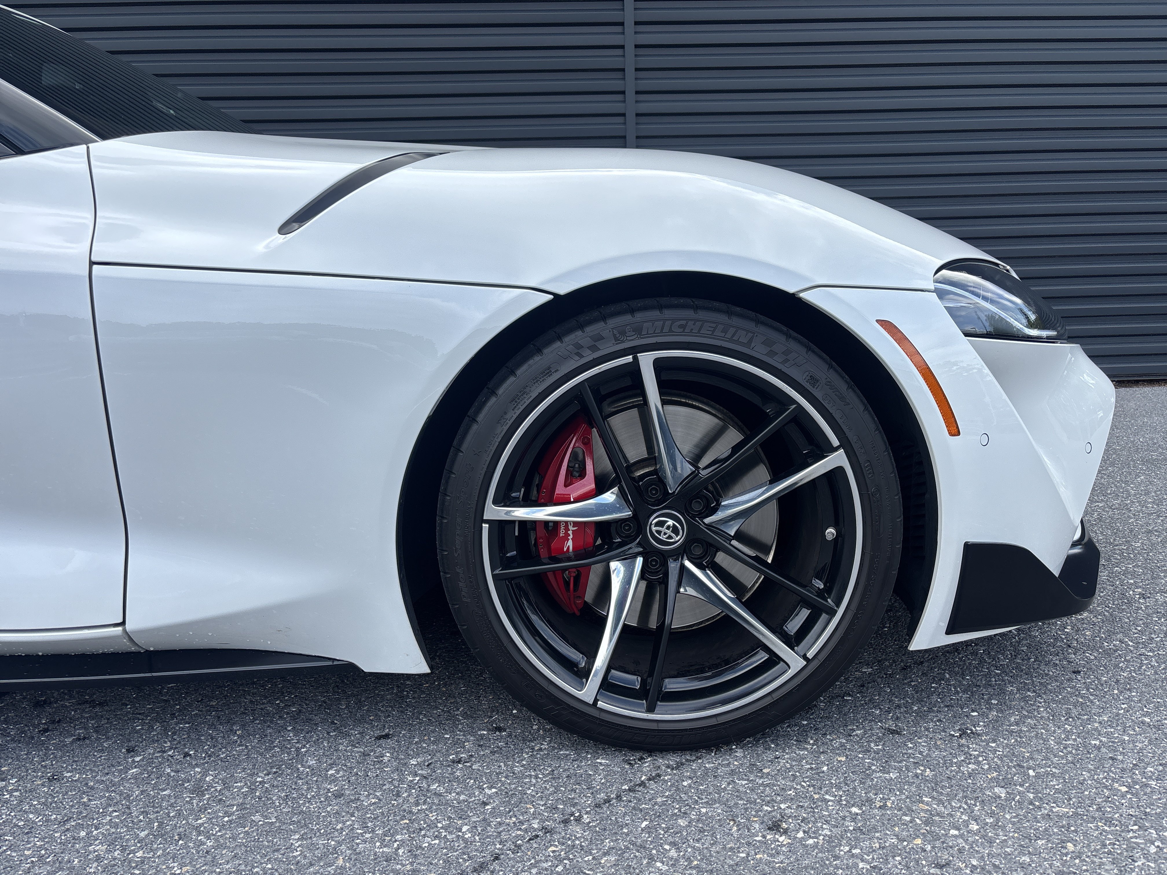 Used 2021 Toyota Supra Premium w/ Driver Assist Package RWD image 9