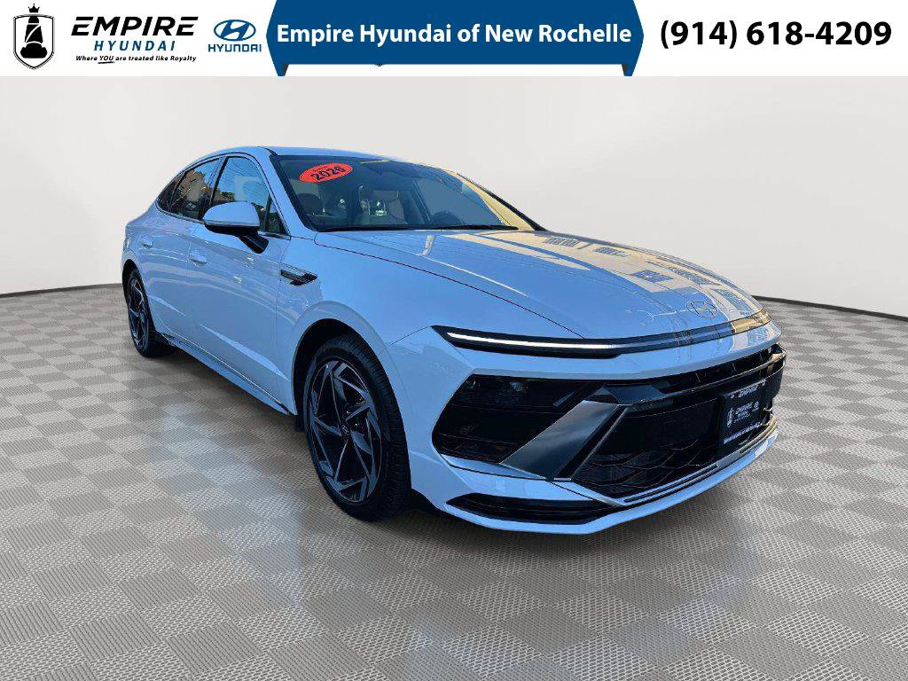 Certified 2026 Hyundai Sonata SEL FWD image 1