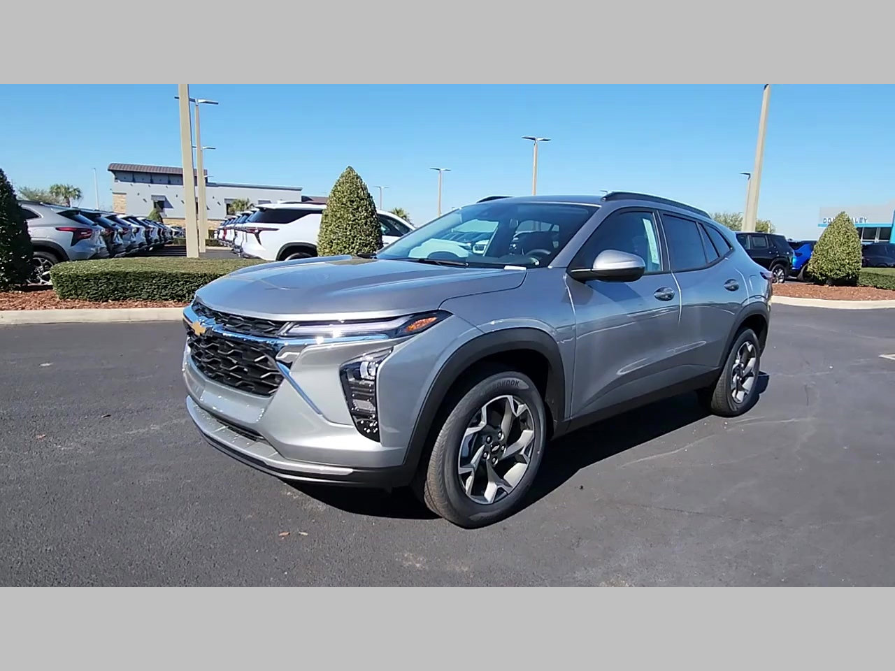 New 2026 Chevrolet Trax LT w/ Driver Confidence Package image 15