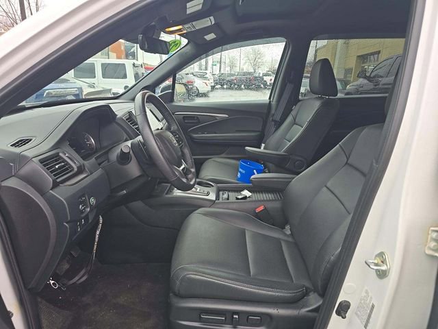 Used 2023 Honda Passport EX-L image 3