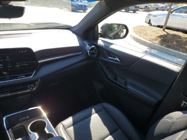 Used 2025 Chevrolet Equinox LT w/ Convenience Package II FWD image 10