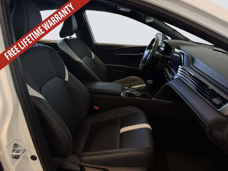 Used 2025 Toyota Camry SE FWD image 31