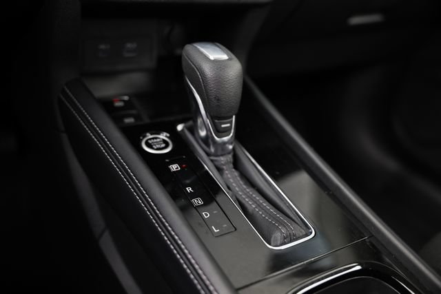 Used 2024 Nissan Kicks SV FWD image 39