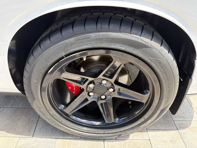 Used 2022 Dodge Challenger R/T w/ Blacktop Package RWD image 28