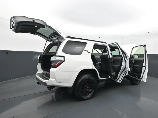 Used 2024 Toyota 4Runner TRD Off-Road Premium w/ TRD Black Wheel Package (TMS) AWD/4WD image 32