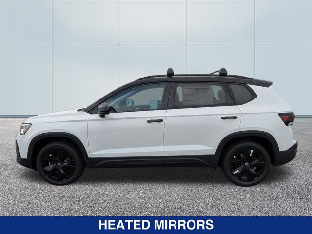 New 2025 Volkswagen Taos SE image 2